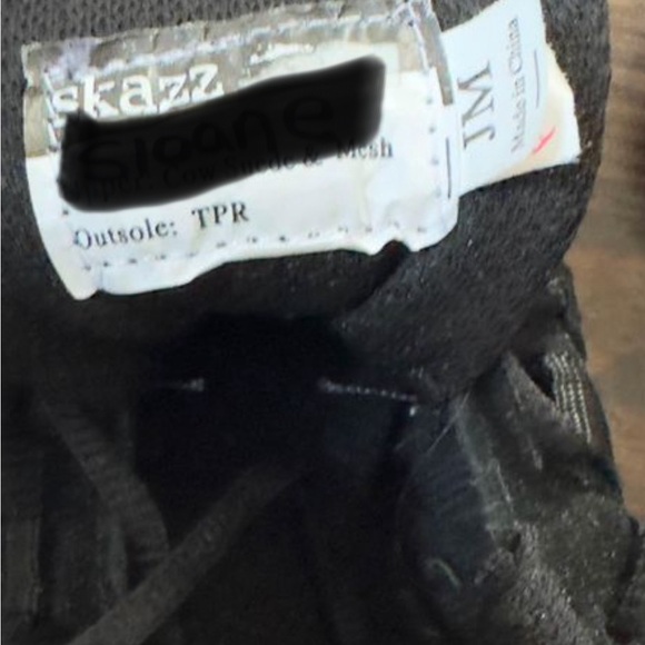 Hip Hop Dance Shoes - Picture 3 of 3